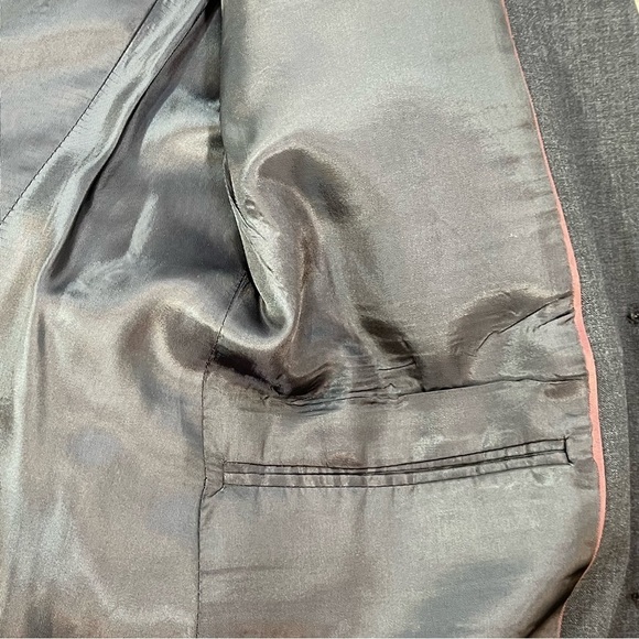 Hart, Schaffner & Marx Suit Jacket Size and Museum of Art Tie - Picture 6 of 15